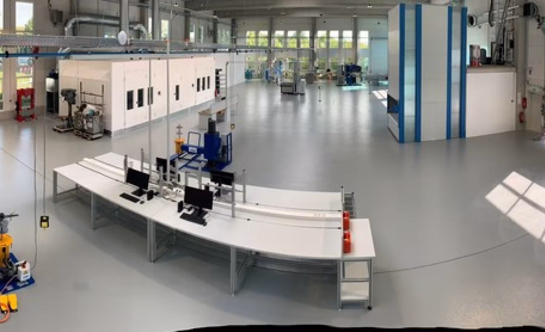 AeroMates GmbH goes for AMOS